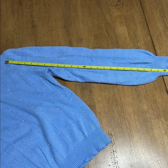 Lily Pulitzer Blue Peri Placed Pearls Geraldine Women's Sweater- size medium - Picture 8 of 9